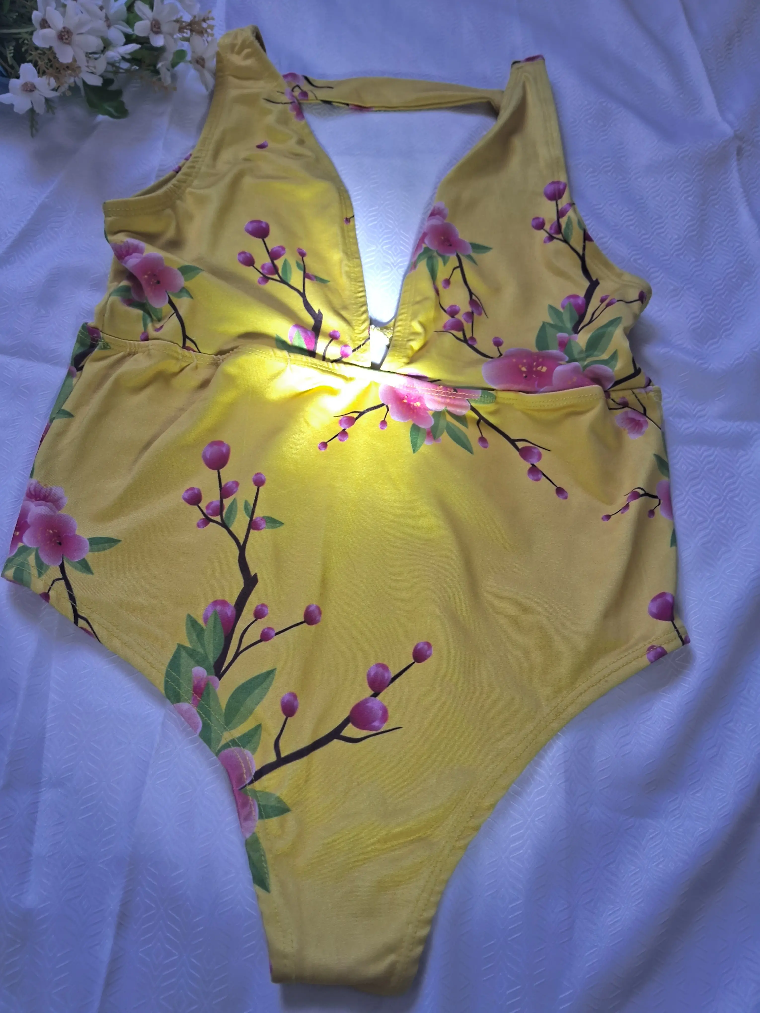 Body Orquídeas Amarelas e Rosas frontal